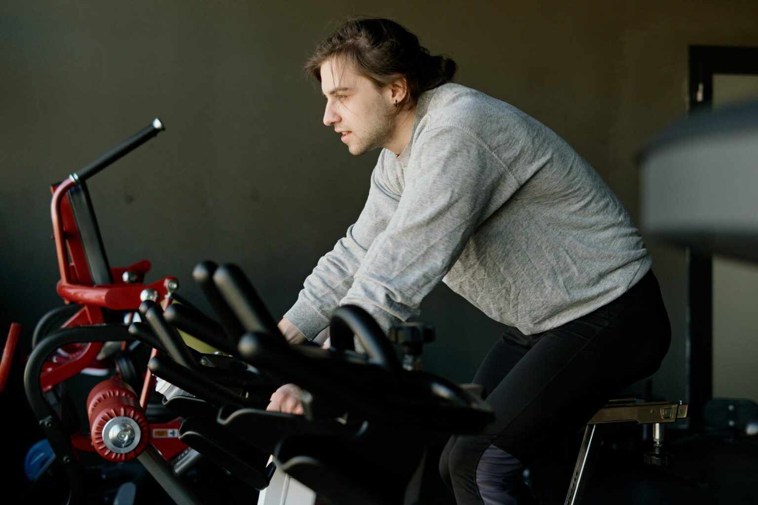 Fitness Goals That Become Easier With Exercise Bikes